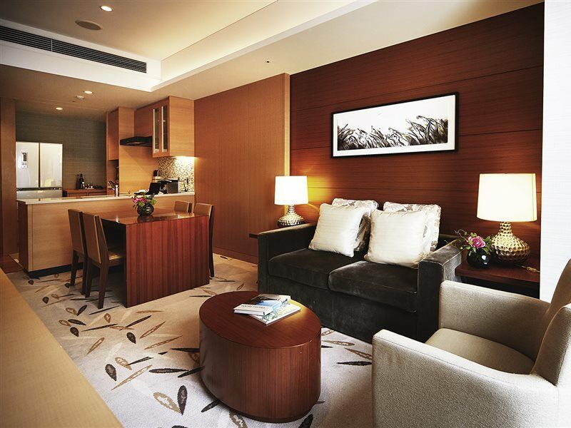 Intercontinental By Ihg Hotel Ōsaka