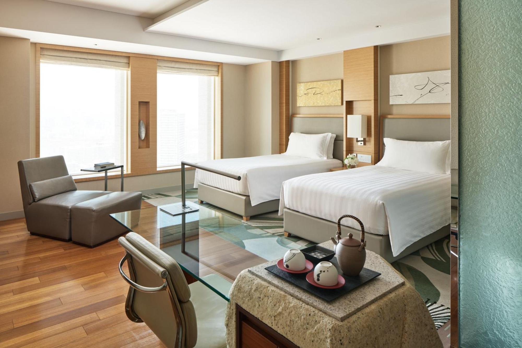 Intercontinental By Ihg 5*